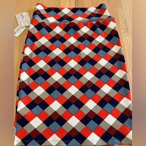 Size Small Lularoe checkered Cassie skirt NWT
